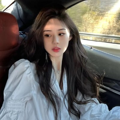 明星离婚传闻旧照被扒，官方介入调查，长达一周持续发酵